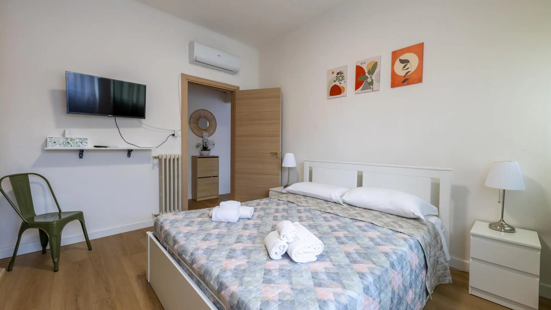 Dylan Apartment Roma 0*,  Italia